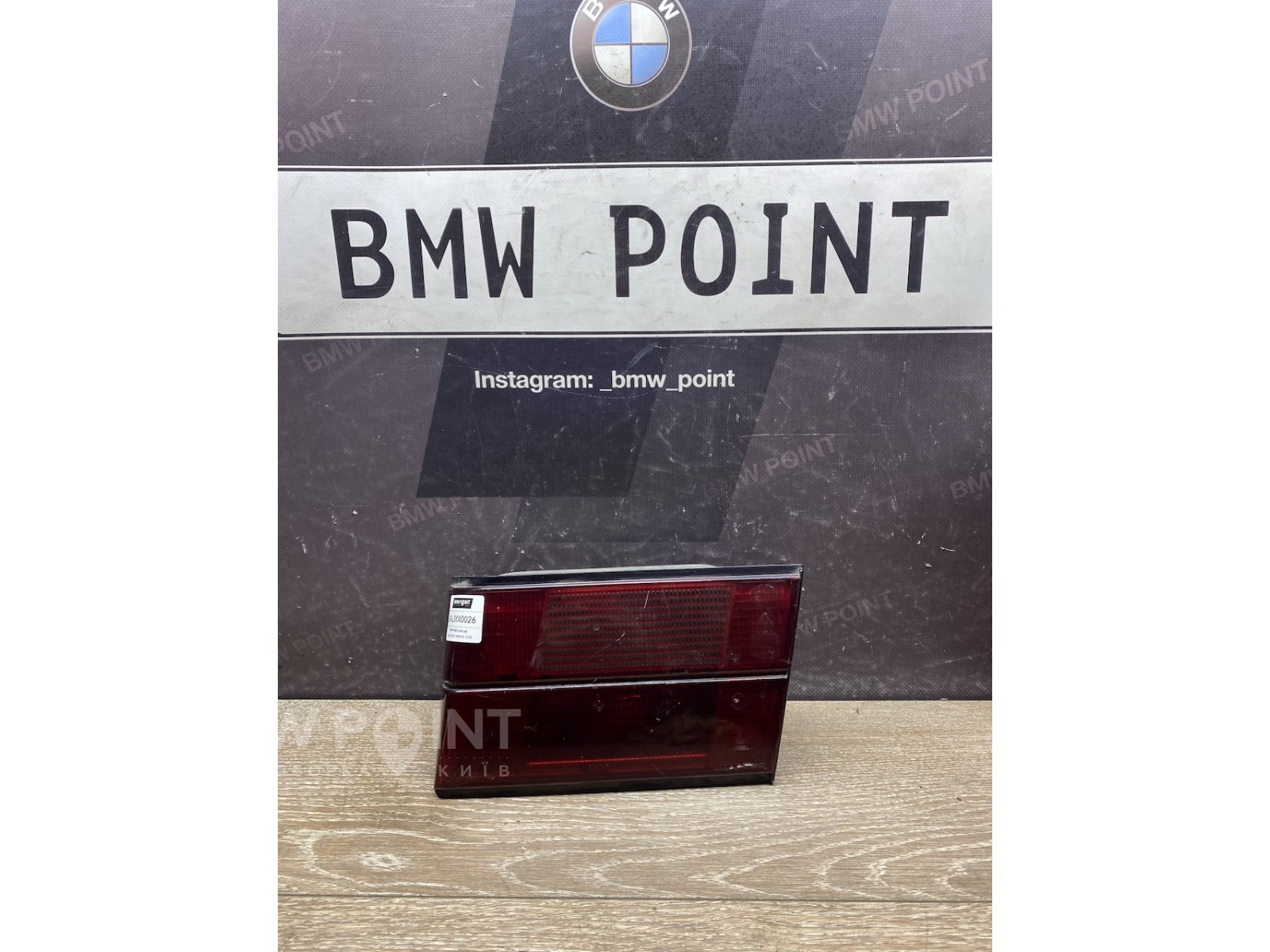 Задній стоп сигнал в кришку багажника BMW E34 правий