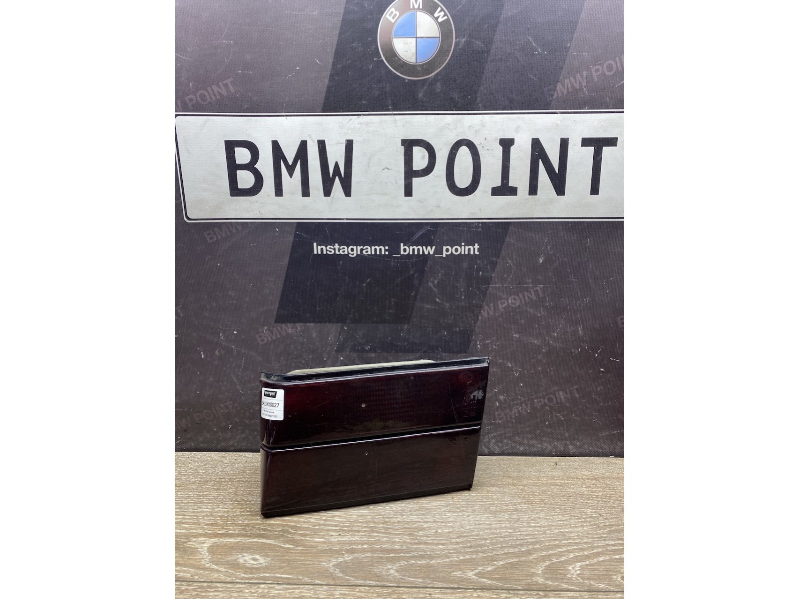 Задній стоп сигнал в кришку багажника BMW E34 правий