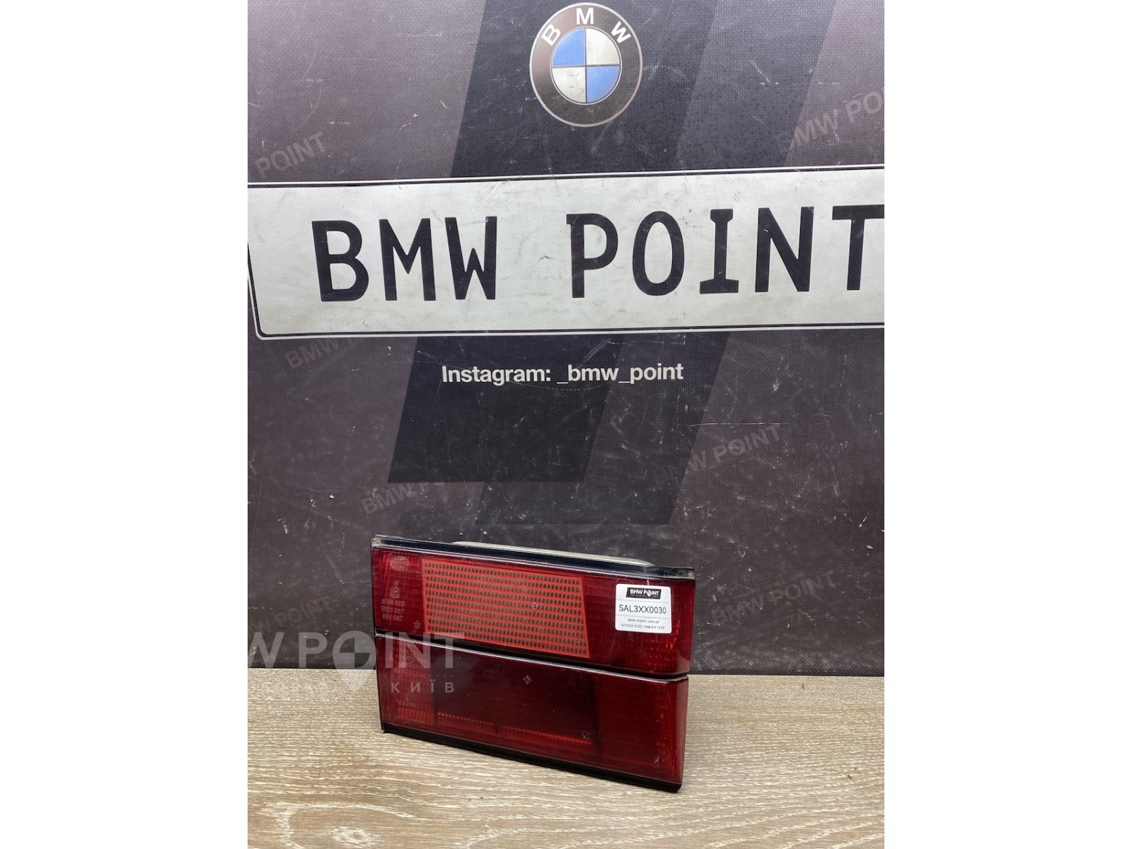 Задній стоп сигнал в кришку багажника BMW E34, лівий