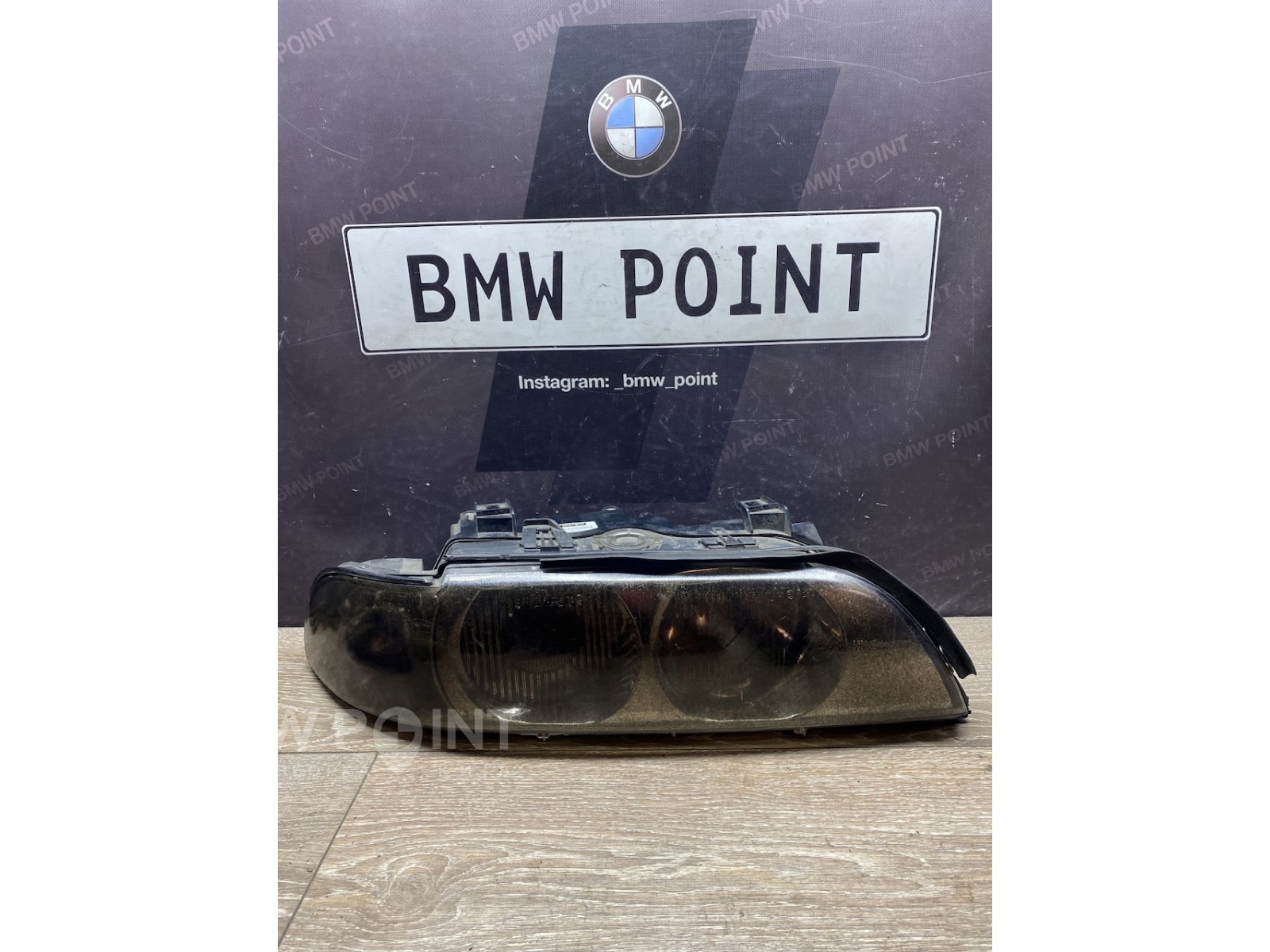 Фара BMW E39 права дорестайл ксенон