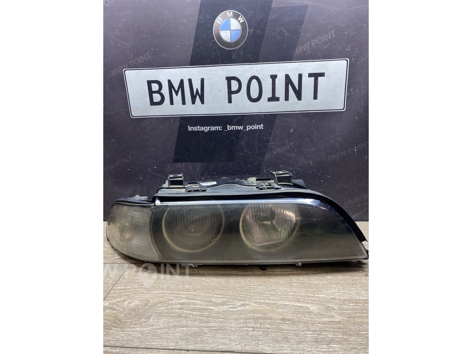 Фара BMW E39 права дорестайл ксенон