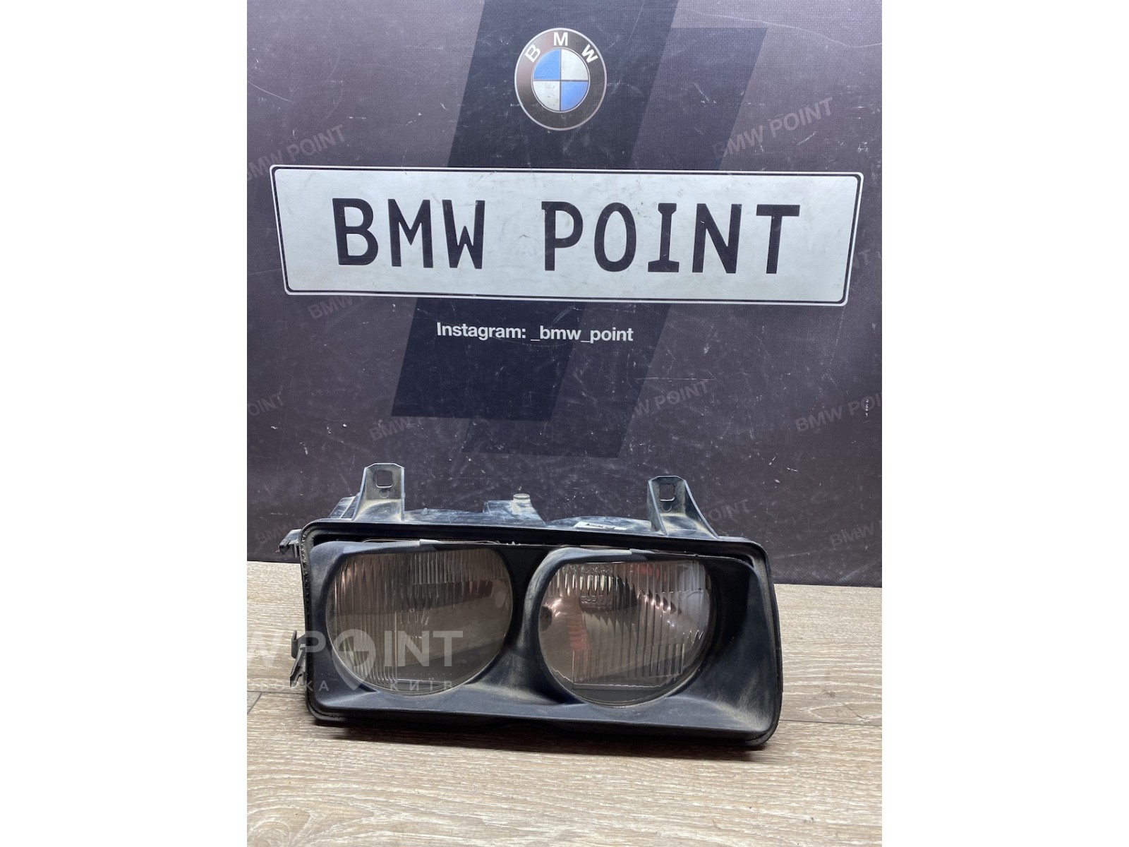Фара BMW E36 права галогенна дорестайл