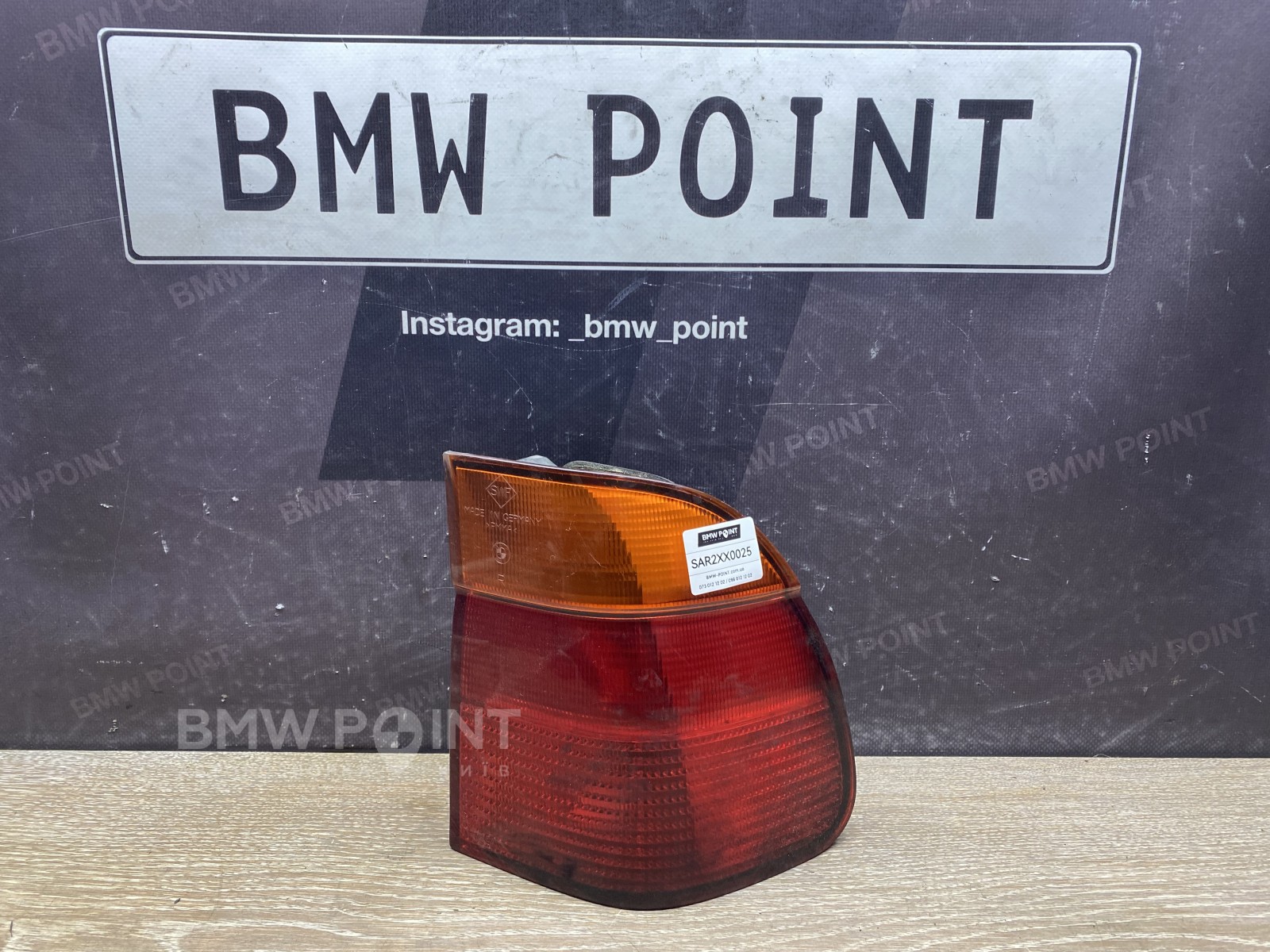 Задній ліхтар BMW E39 на крилі правий універсал