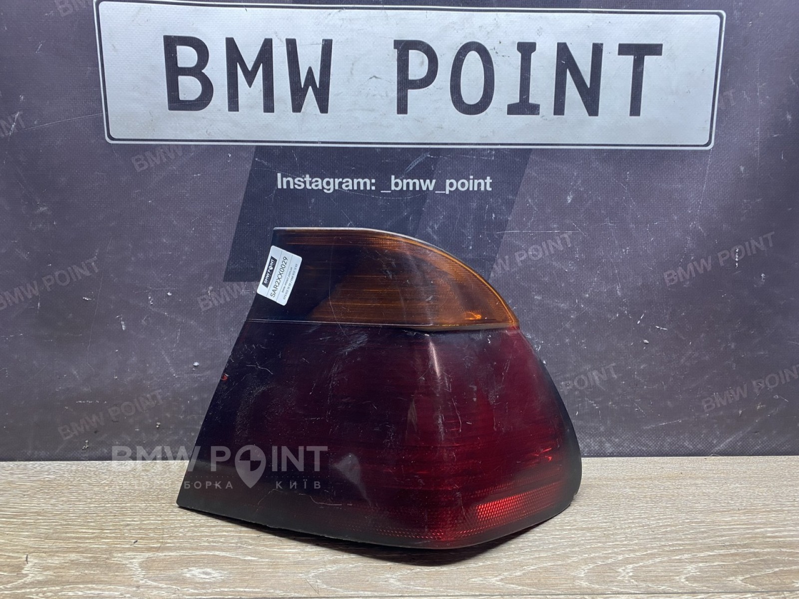 Задній ліхтар BMW E46 на крилі правий дорестайл