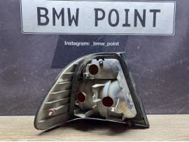 Задній ліхтар BMW E46 на крилі правий дорестайл