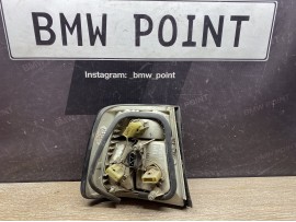 Задній ліхтар BMW E34 на крилі правий седан