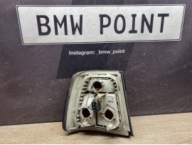 Задній ліхтар BMW E34 на крилі правий седан