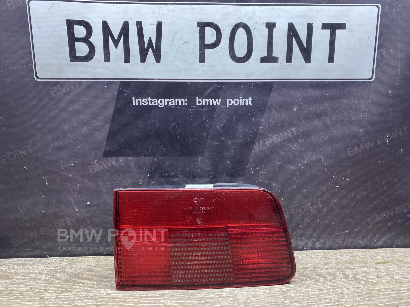 Задній ліхтар BMW E39 в кришку багажника лівий турінг дорестайл