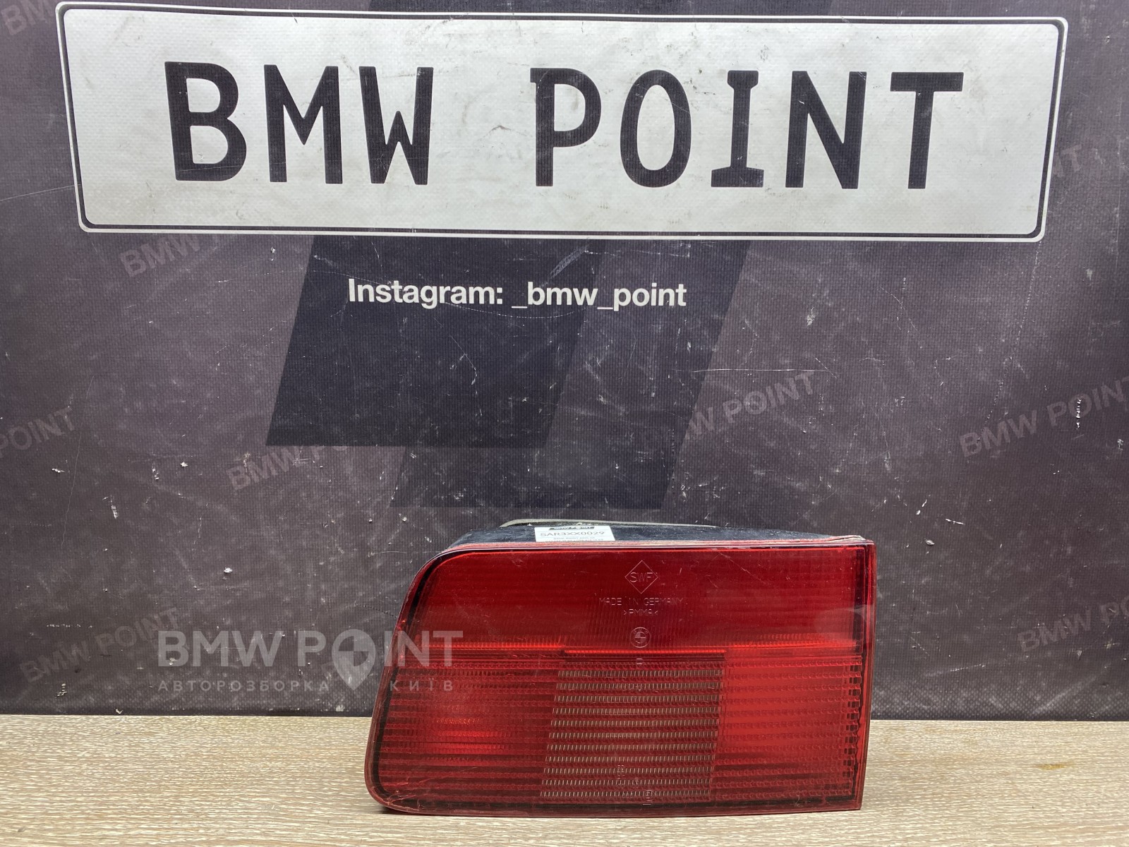 Задній ліхтар BMW E39 в кришку багажника правий турінг дорестайл