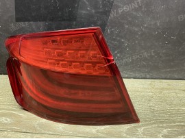 Задній ліхтар BMW F10 на крилі лівий дорестайл