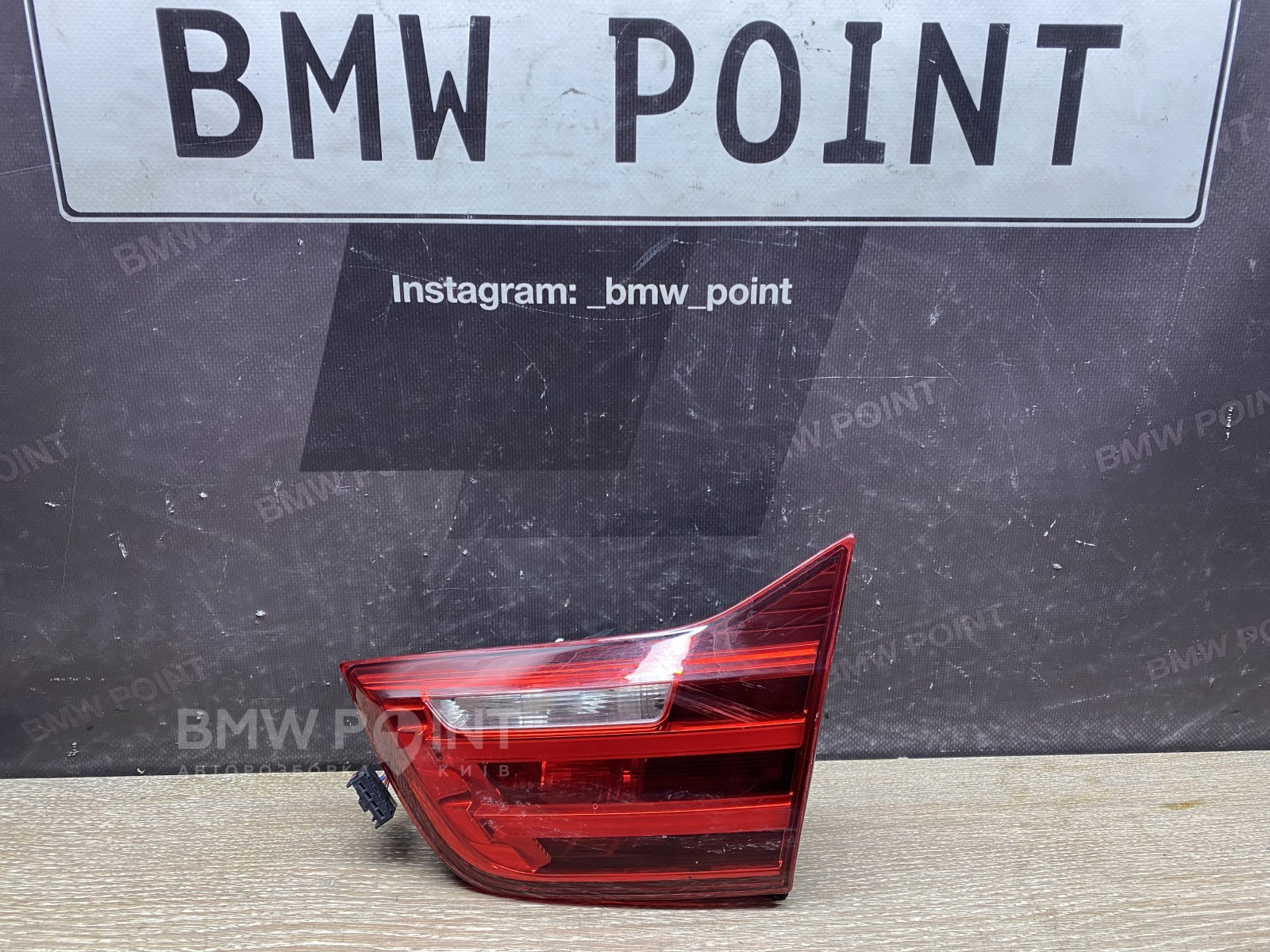 Задній ліхтар BMW F32/33 на кришку багажника правий