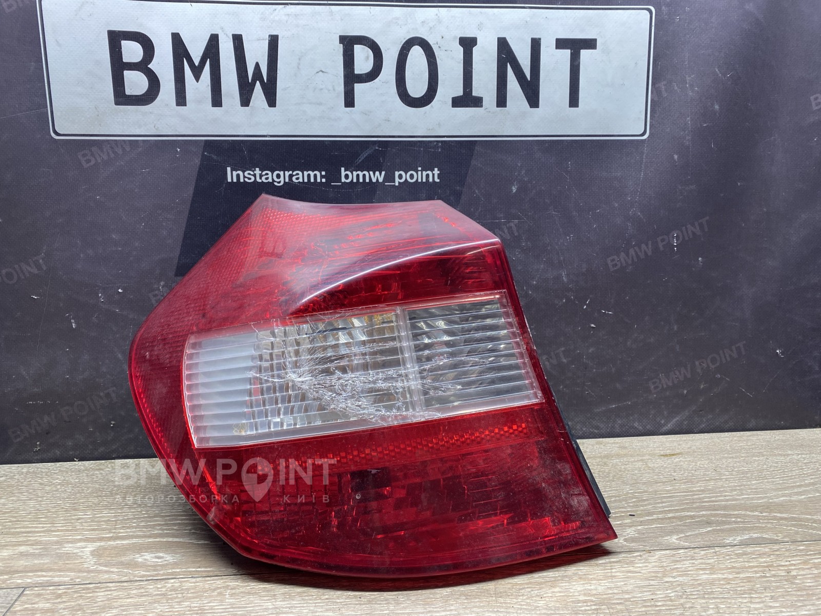 Задній ліхтар BMW E87 лівий 