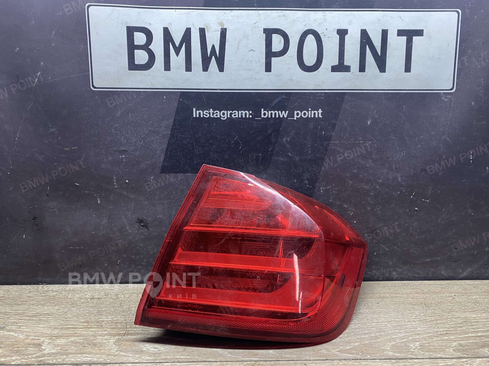 Задній ліхтар на крилі BMW F30 правий USA