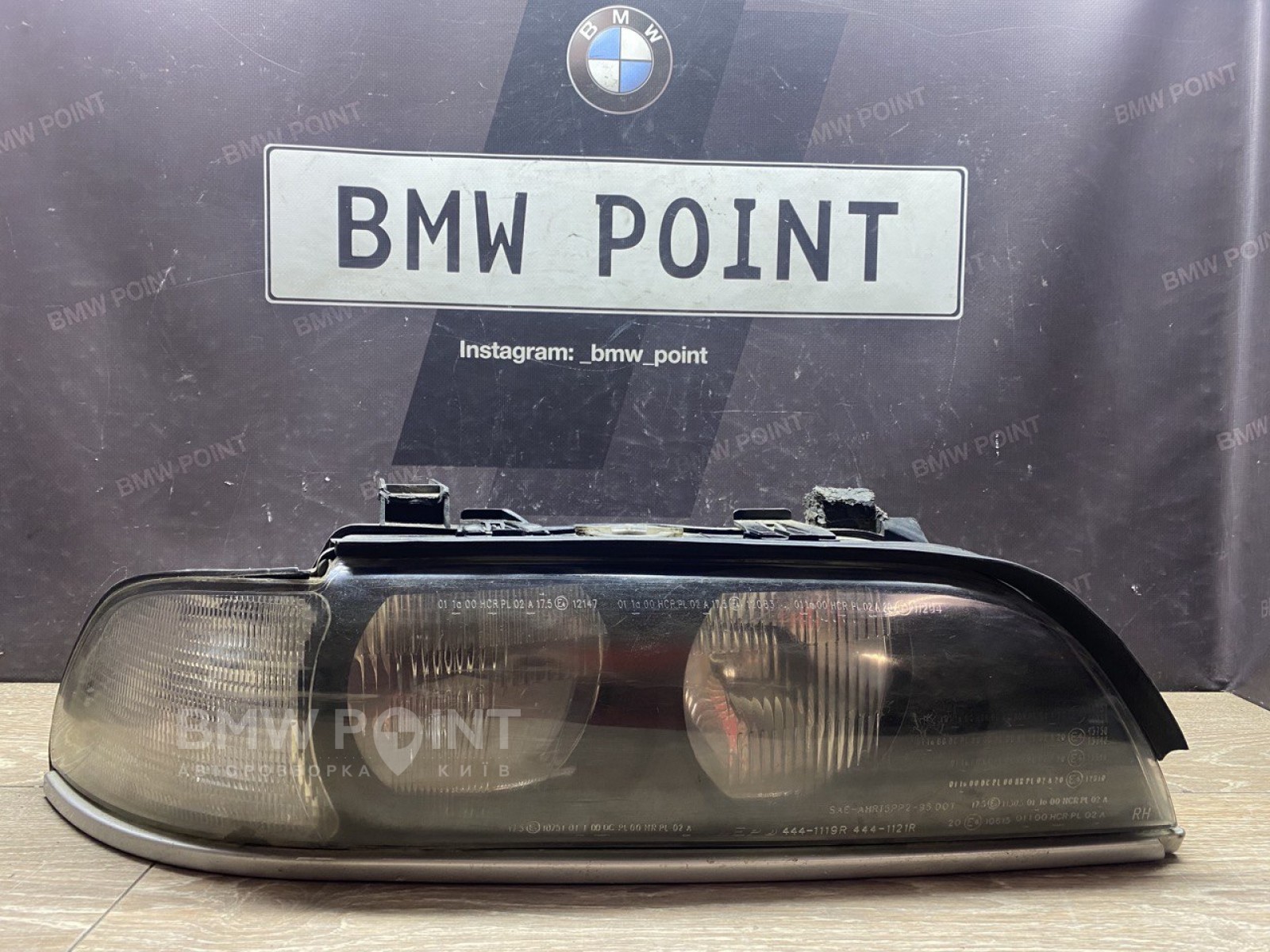 Фара BMW E39 права дорестайл 