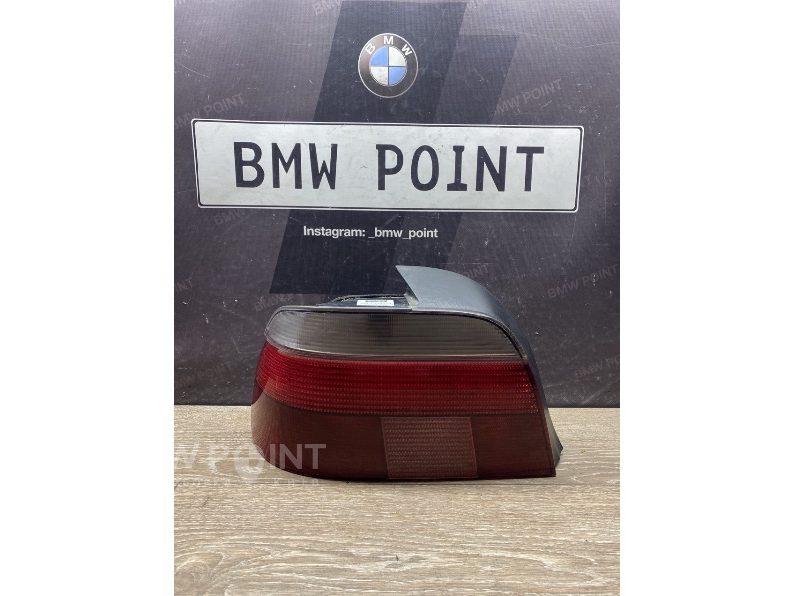 Задній ліхтар BMW E39 лівий дорестайл 