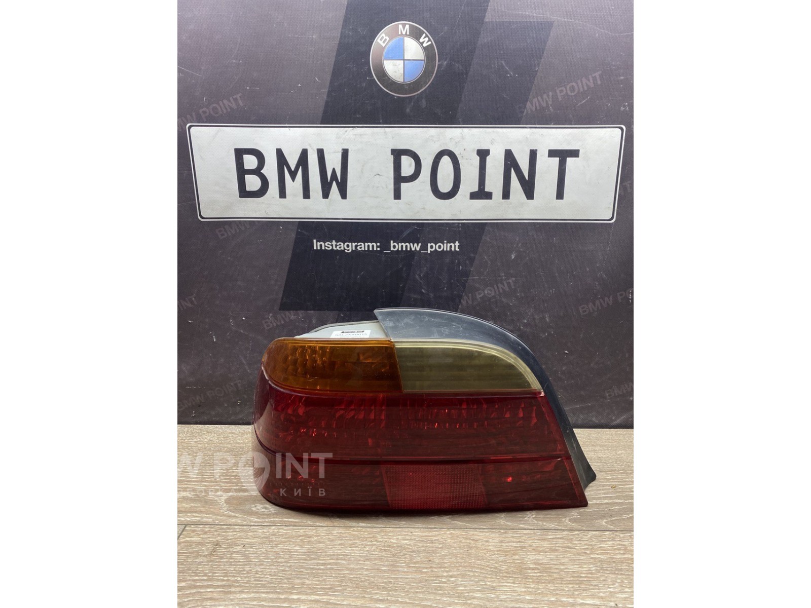 Задній ліхтар BMW e38 лівий дорестайл