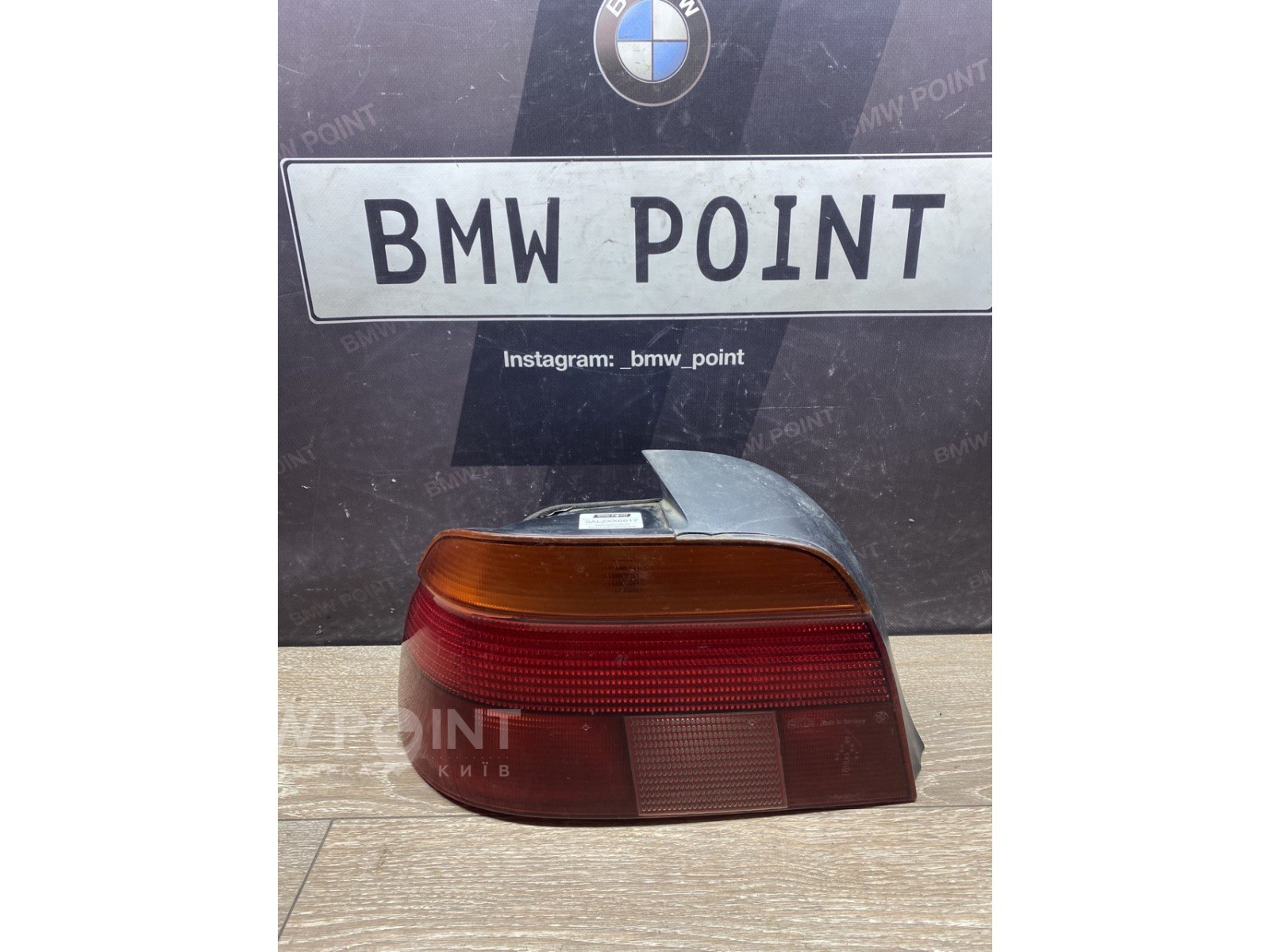 Задній ліхтар BMW E39 лівий дорестайл 